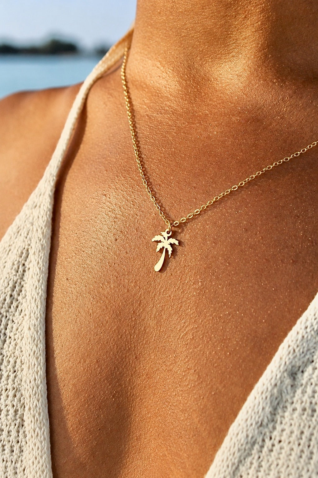 The Island Palm Necklace